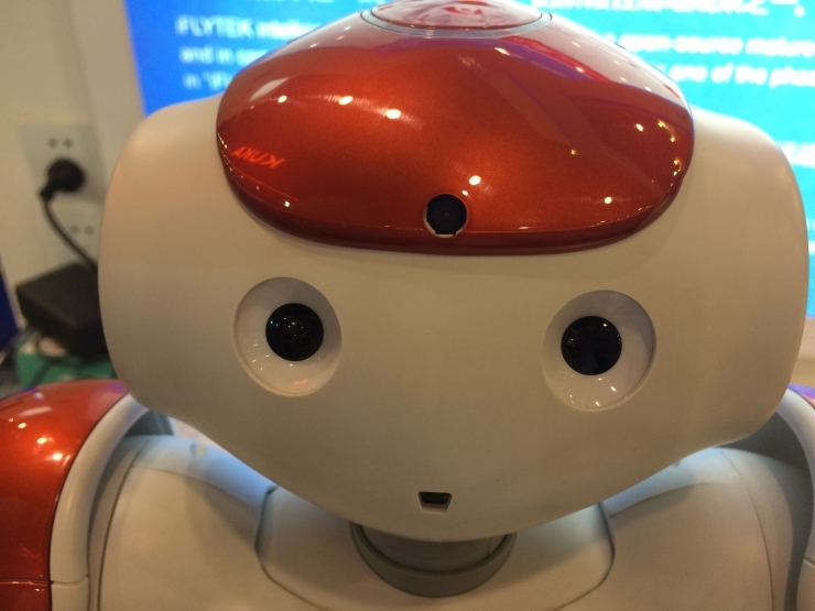高大上的机器人世界杯RoboCup也能如此接地气8