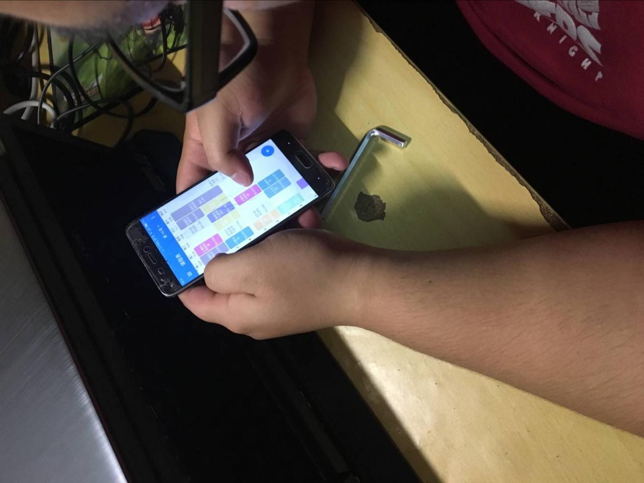 886155-20181209203308133-1757012652.png
